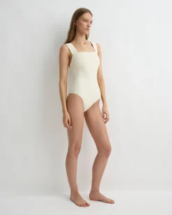 Gwen One Piece - Pearl (Sculpteur®)