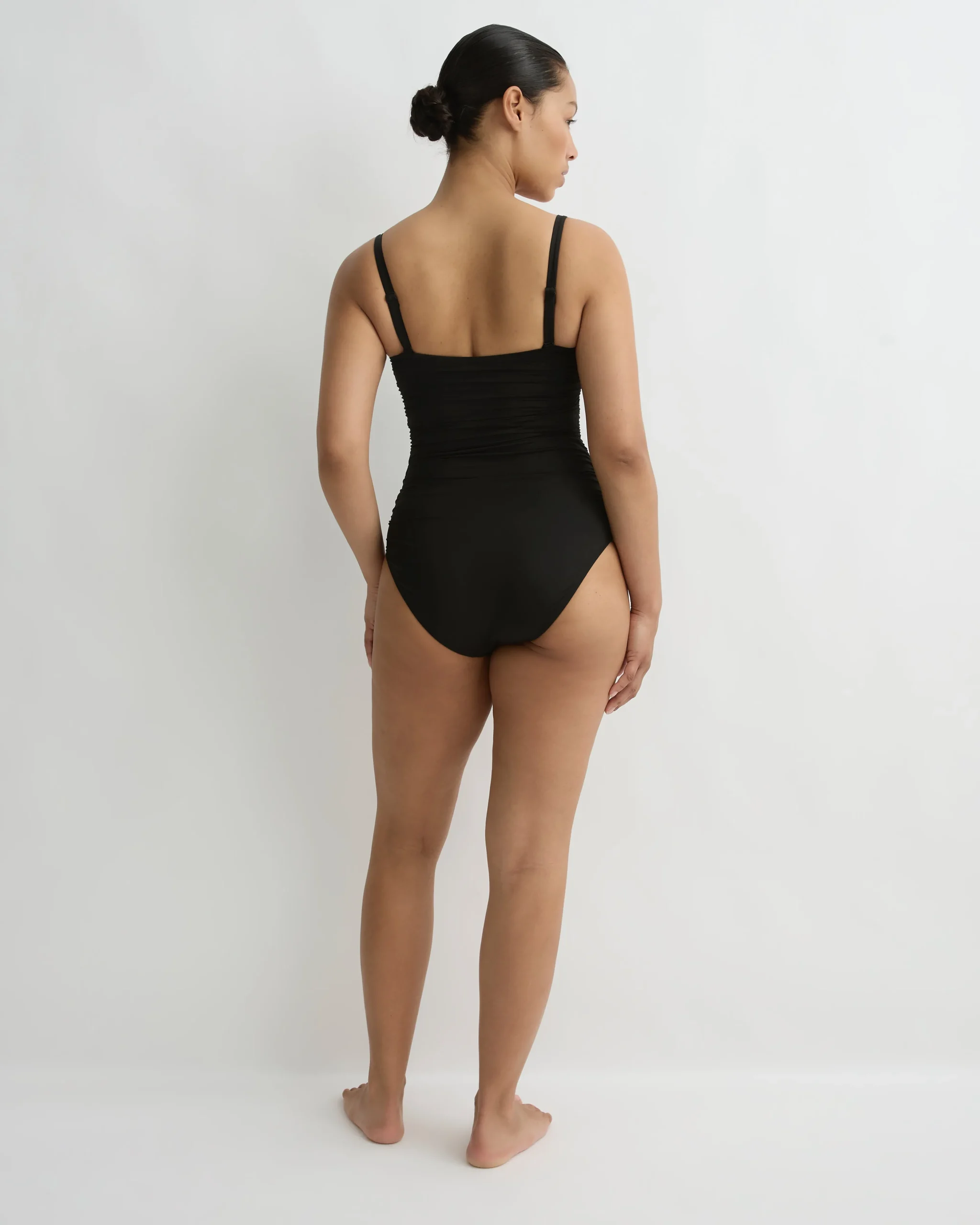 Raya One Piece - Black (Embodee™)